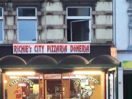 照片: Richie's City  Döneria